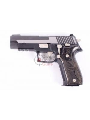 Sig Sauer P226 .40 Equinox