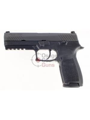 Sig Sauer P320 Fullsize w/ Night Sights – 4.7″ .40 S&W