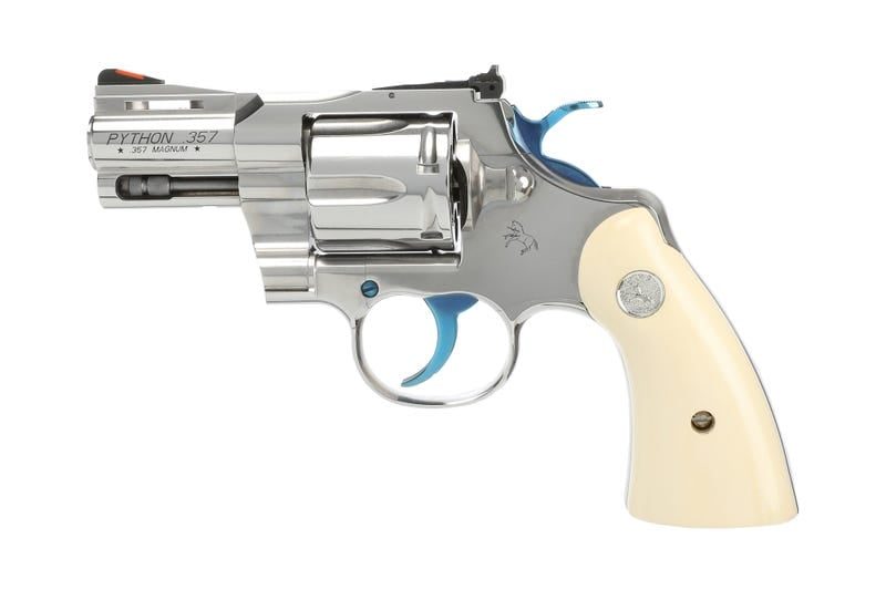COLT FIREARMS PYTHON STAINLESS .357 MAG / .38 SPL 2.5″ BARREL 6-ROUNDS HOLLY GRIPS