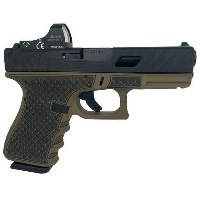 GLOCK 19 GEN 3 FLAT DARK EARTH 9MM 4.02″ BARREL 15-ROUNDS WITH RED DOT SIGHT
