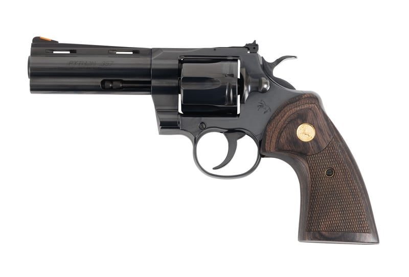 COLT FIREARMS PYTHON BLUED .357 MAG / .38 SPL 4.25″ BARREL 6-ROUNDS
