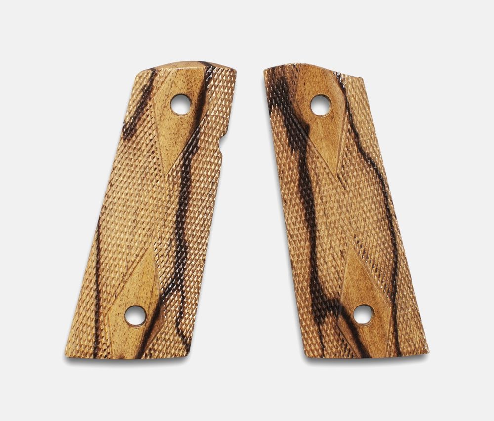 Fusion Firearms 1911 Officer Size Grips, Inkberry, Double Diamond Checkered, Mag-Well Bottom